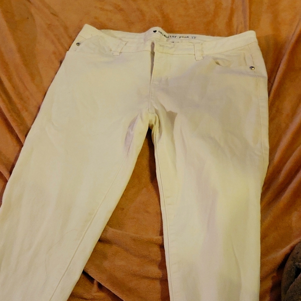 Celebrity pink crop Jean